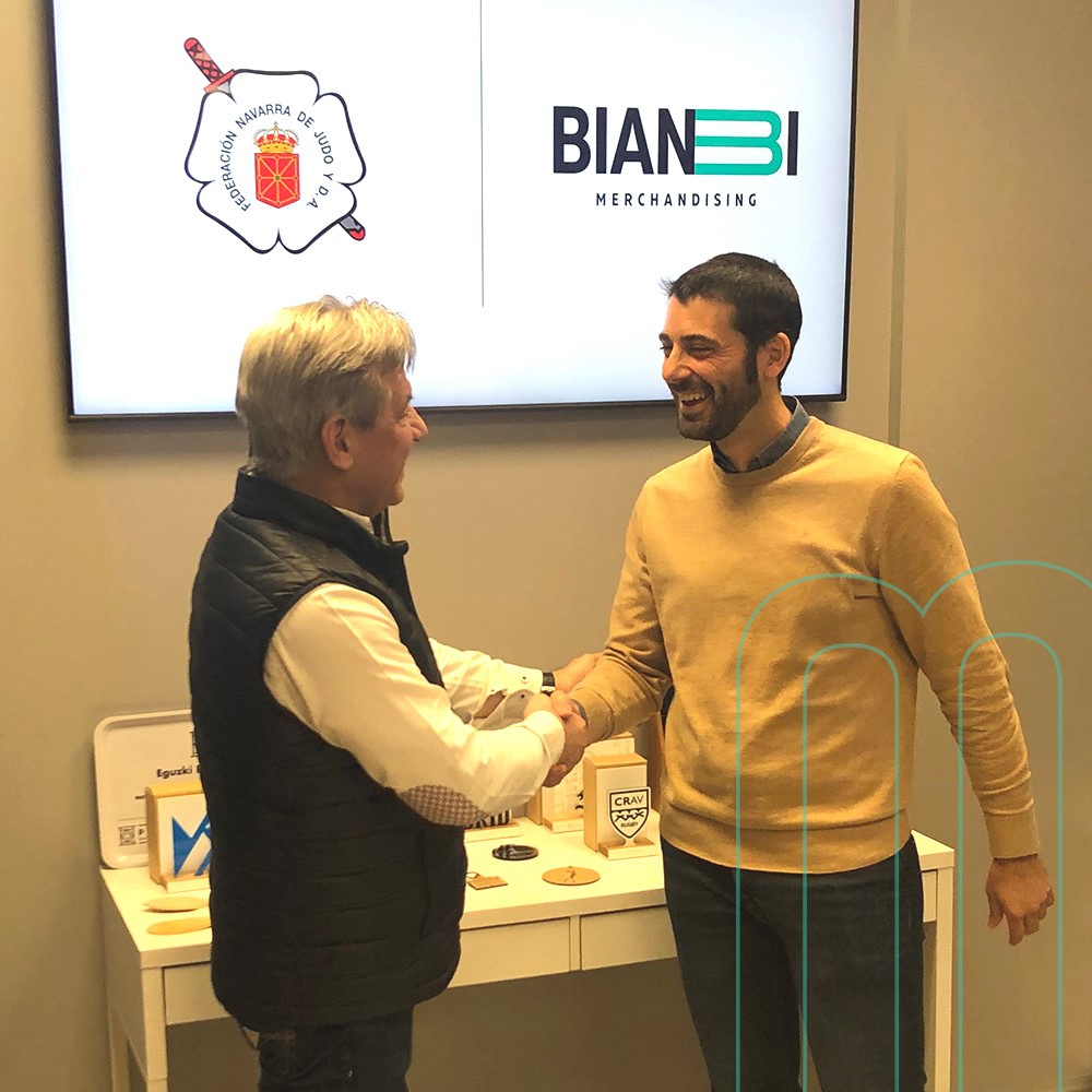 Firmado el acuerdo de colaboraci&oacute;n entre la Federaci&oacute;n Navarra de Judo y D.A. y Bianbi